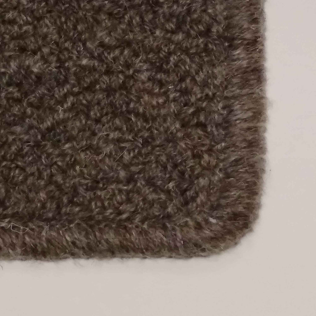 All Natural Non-dyed Wool Area Rug 32oz Grey